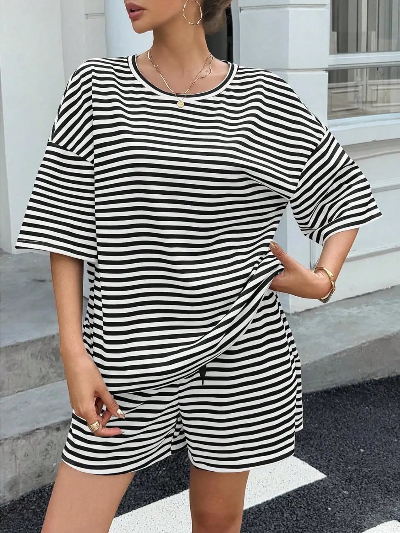 Fisoew Striped Athleisure Two Piece Set Women Lounge Wear