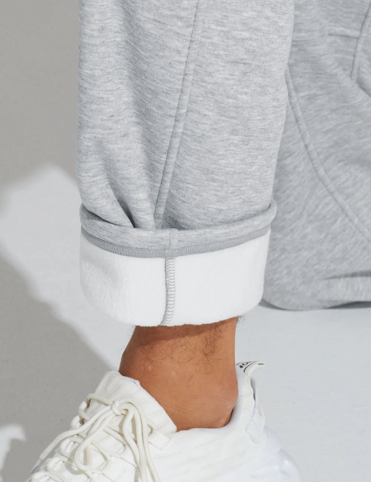 THE GYM PEOPLE Men's Baggy Sweatpants Fleece Drawstring Straight Leg Open Bottom Workout Pants with Pockets